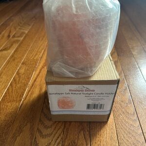 Himalayan Secrets Himalayan Salt Natural Tealight Candle Holder- NIB
